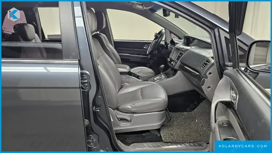 KGM - SSANGYONG KORANDO 4WD EXTREME 9-SEATER