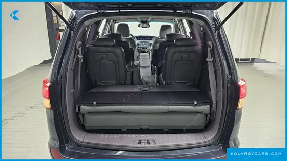 KGM - SSANGYONG KORANDO 4WD EXTREME 9-SEATER