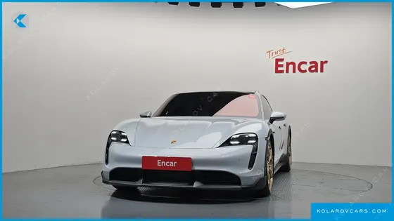 PORSCHE TAYCAN TURBO CROSS TURISMO