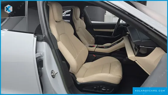 PORSCHE TAYCAN TURBO CROSS TURISMO