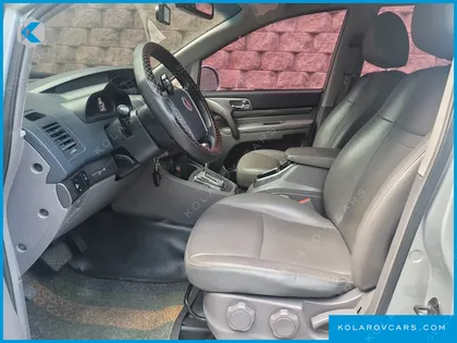 KGM - SSANGYONG KORANDO 4WD LT 9-SEATER