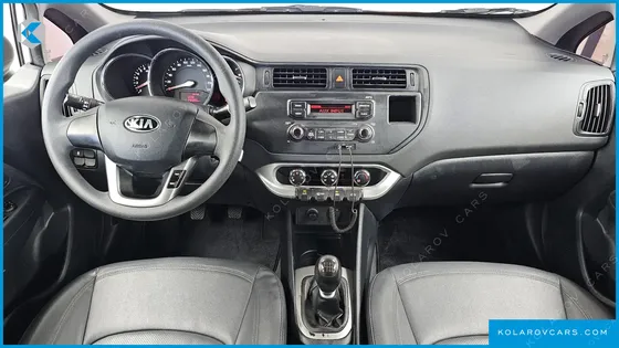 KIA PRIDE 1.4 MPI SEDAN