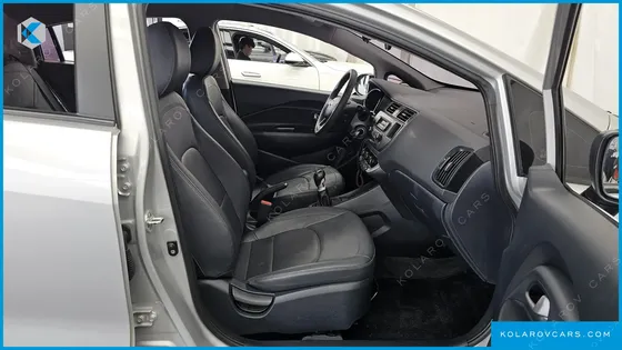 KIA PRIDE 1.4 MPI SEDAN