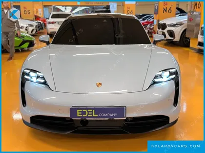 PORSCHE TAYCAN 4S
