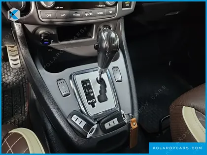 KGM - SSANGYONG KORANDO 4WD TX 9-SEATER