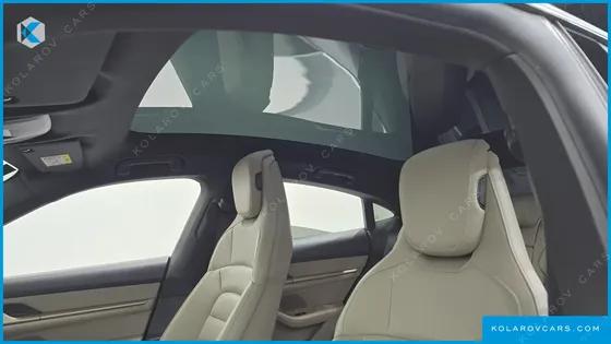 PORSCHE TAYCAN 4S