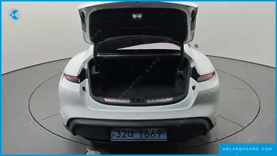 PORSCHE TAYCAN 4S