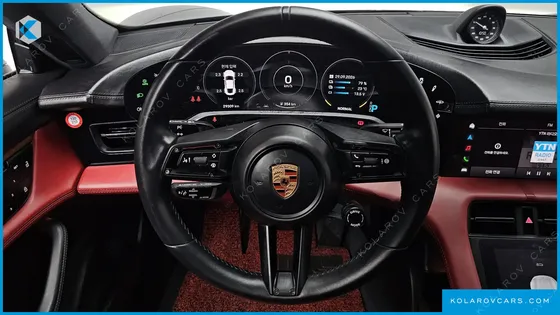 PORSCHE TAYCAN BASE