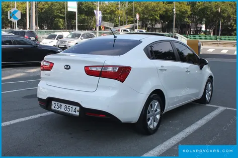 KIA PRIDE 1.4 MPI SEDAN