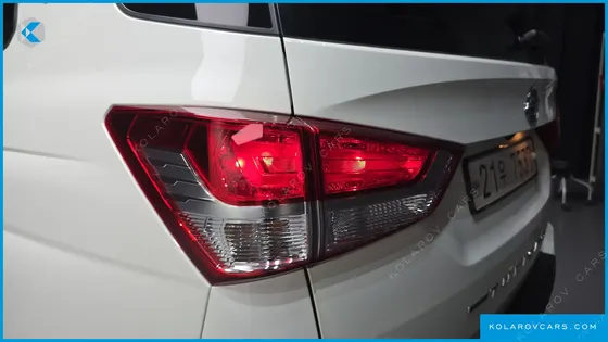 KGM - SSANGYONG KORANDO 4WD TX 9-SEATER