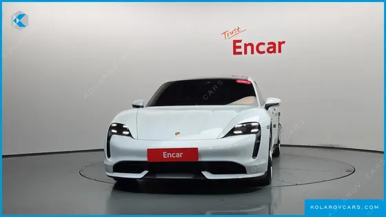 PORSCHE TAYCAN TURBO