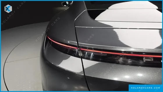 PORSCHE TAYCAN 4S