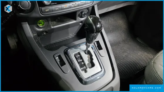 KGM - SSANGYONG KORANDO 4WD TX 9-SEATER