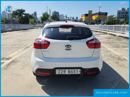 KIA PRIDE 1.4 MPI HATCHBACK