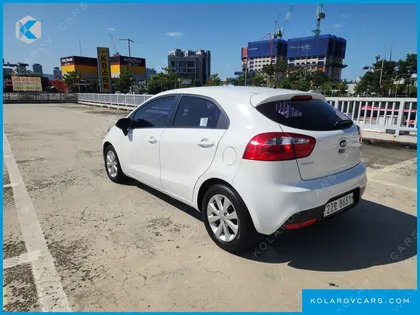 KIA PRIDE 1.4 MPI HATCHBACK