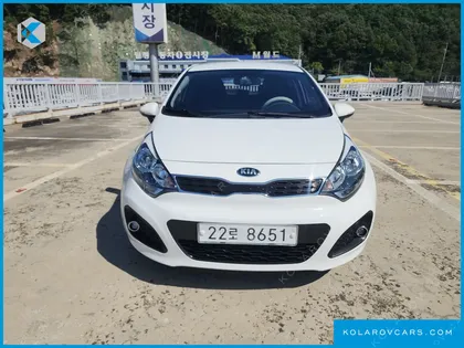 KIA PRIDE 1.4 MPI HATCHBACK