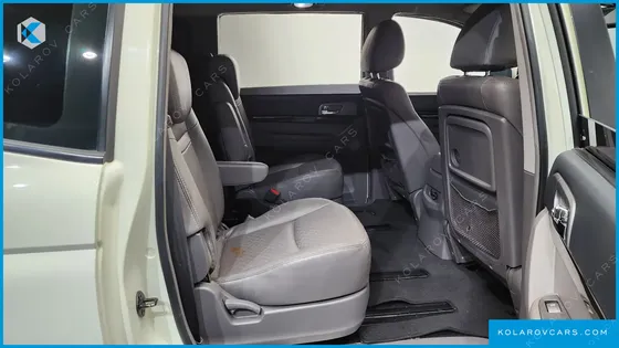 KGM - SSANGYONG KORANDO 4WD TX 9-SEATER