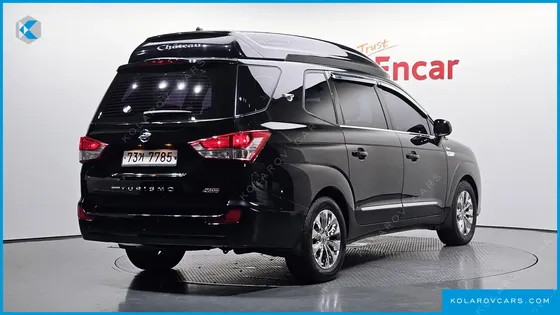 KGM - SSANGYONG KORANDO 4WD CHATEAU 11-SEATER