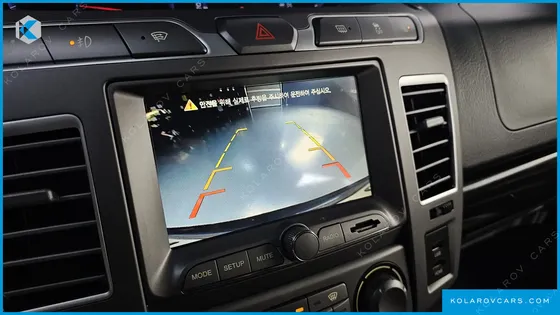 KGM - SSANGYONG KORANDO 4WD CHATEAU 11-SEATER
