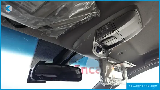 KGM - SSANGYONG KORANDO 4WD CHATEAU 11-SEATER