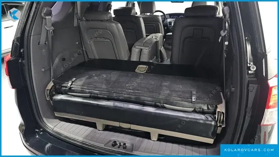 KGM - SSANGYONG KORANDO 4WD CHATEAU 11-SEATER
