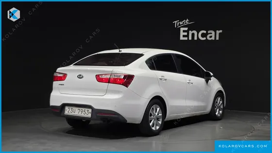KIA PRIDE 1.6 GDI SEDAN