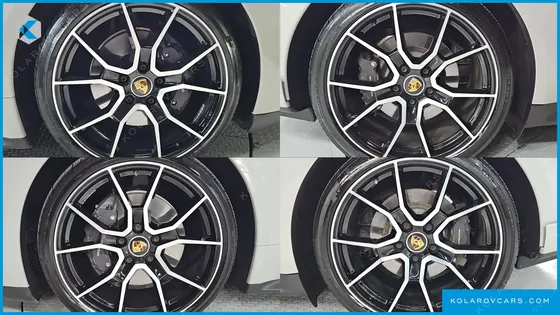 PORSCHE TAYCAN BASE