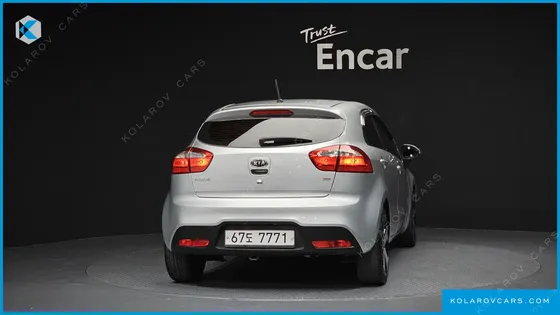 KIA PRIDE 1.6 GDI HATCHBACK