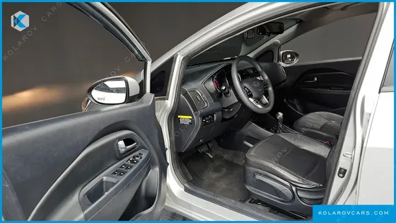 KIA PRIDE 1.6 GDI HATCHBACK