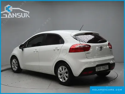 KIA PRIDE 1.6 GDI HATCHBACK