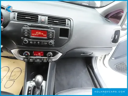 KIA PRIDE 1.6 GDI HATCHBACK