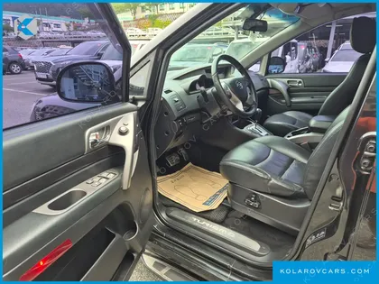 KGM - SSANGYONG KORANDO 4WD TX 9-SEATER