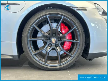 PORSCHE TAYCAN GTS