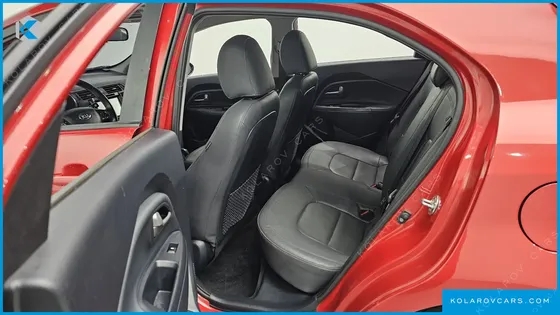 KIA PRIDE 1.4 MPI HATCHBACK
