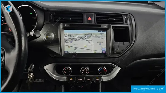 KIA PRIDE 1.4 MPI HATCHBACK