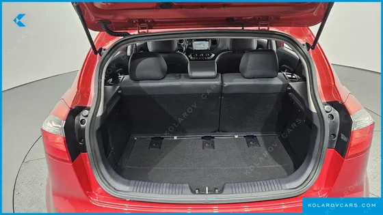 KIA PRIDE 1.4 MPI HATCHBACK