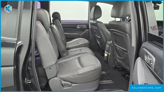 KGM - SSANGYONG KORANDO 4WD 11-SEATER ADVENTURE 60TH EDITION
