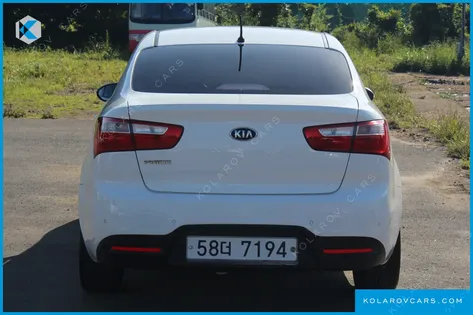 KIA PRIDE 1.4 MPI SEDAN