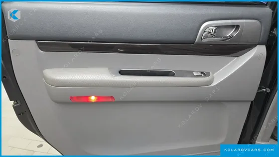 KGM - SSANGYONG KORANDO 4WD OUTDOOR EDITION 9-SEATER