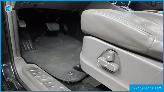 KGM - SSANGYONG KORANDO 4WD OUTDOOR EDITION 9-SEATER
