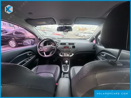 KIA PRIDE 1.4 MPI SEDAN