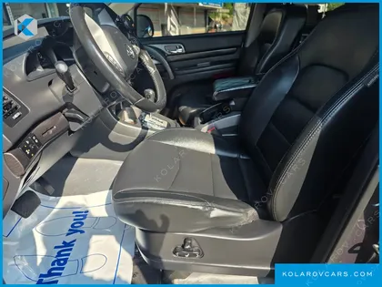 KGM - SSANGYONG KORANDO 4WD EXTREME SPORT 9-SEATER