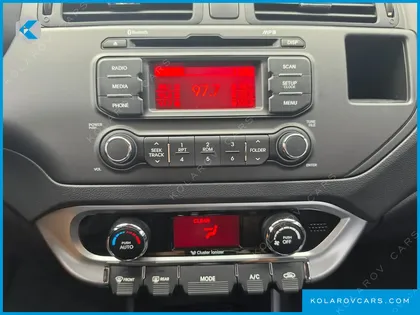 KIA PRIDE 1.4 MPI SEDAN
