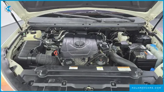 KGM - SSANGYONG KORANDO 4WD CHATEAU 9-SEATER