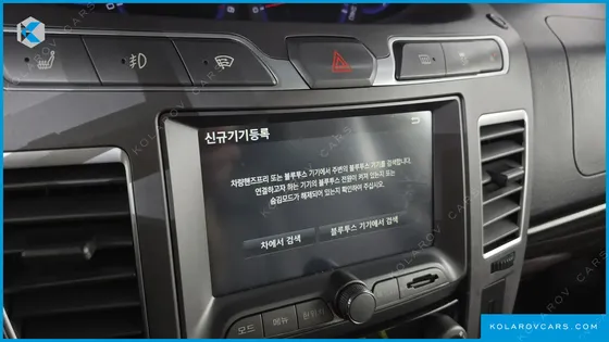 KGM - SSANGYONG KORANDO 4WD CHATEAU 9-SEATER