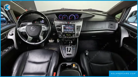 KGM - SSANGYONG KORANDO 4WD TX 9-SEATER