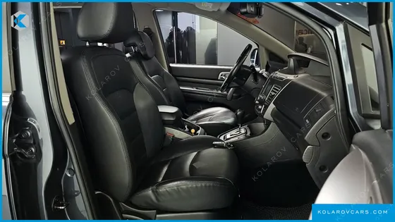 KGM - SSANGYONG KORANDO 4WD TX 9-SEATER