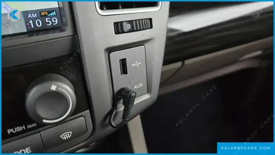 KGM - SSANGYONG KORANDO 4WD OUTDOOR EDITION 9-SEATER