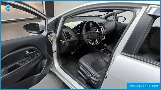 KIA PRIDE 1.6 GDI HATCHBACK