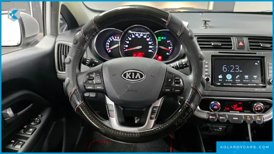 KIA PRIDE 1.6 GDI HATCHBACK